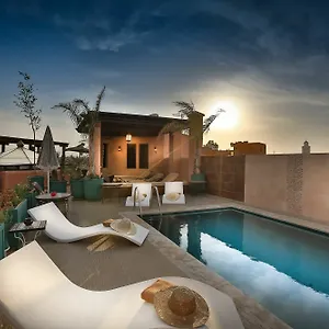 4* رياد رياض باهيا سلام